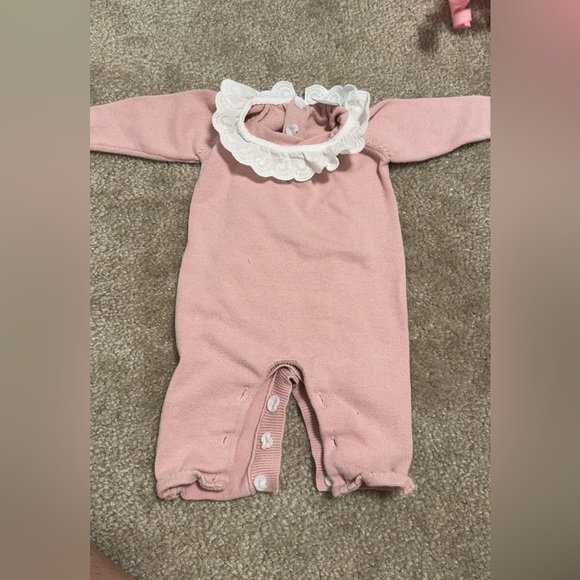 Dillards bundle of baby clothes - Picture 6 of 8